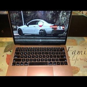Macbook Laptop